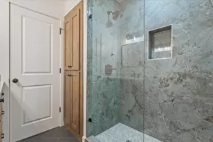 813 N 57th St, Waco, TX 76710 - Photo 15