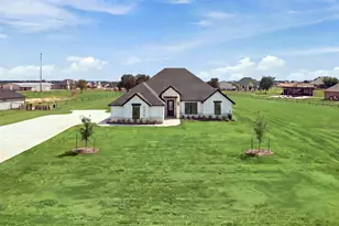 1050 Uplift Dr, Weatherford, TX 76087 - Photo 1