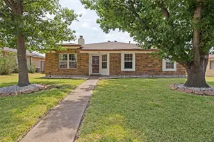 1730 Glencairn Ln, Lewisville, TX 75067 - Photo 5