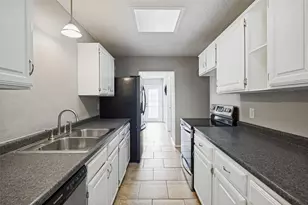 1730 Glencairn Ln, Lewisville, TX 75067 - Photo 15