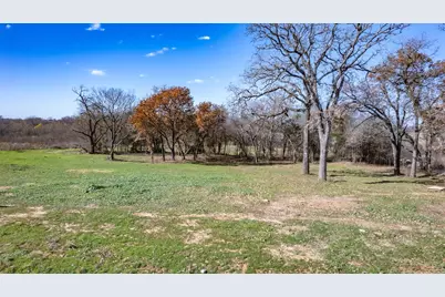 1665 Private, Burleson, TX 76028 - Photo 17