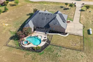 1920 Northfork Ln, Lucas, TX 75002 - Photo 39