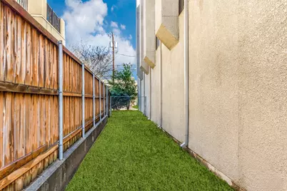 3907 Throckmorton Street #2, Dallas, TX 75219 - Photo 15
