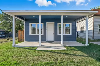 914 E Tucker Street, Fort Worth, TX 76104 - Photo 1