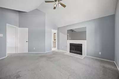 6733 Driffield Circle W, North Richland Hills, TX 76182 - Photo 17