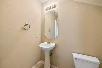 2017 Stonewood Court, Heartland, TX 75126 - Photo 25