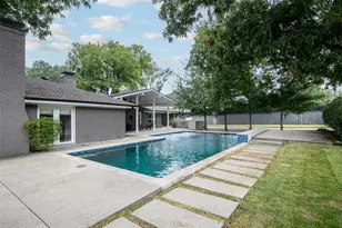 10748 St Lazare Dr, Dallas, TX 75229 - Photo 35