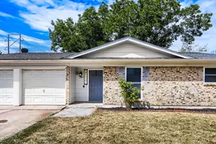 1900 Lomita Ln, Arlington, TX 76010 - Photo 1