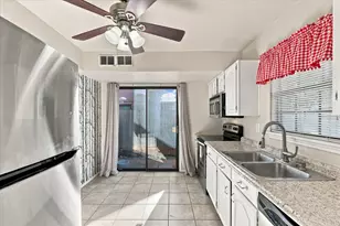 2831 Harbinger Ln, Dallas, TX 75287 - Photo 9