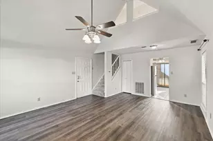 2831 Harbinger Ln, Dallas, TX 75287 - Photo 5