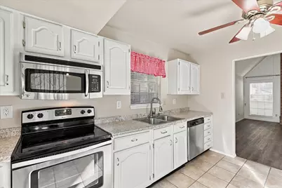 2831 Harbinger Lane, Dallas, TX 75287 - Photo 11