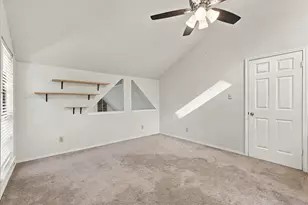 2831 Harbinger Ln, Dallas, TX 75287 - Photo 17