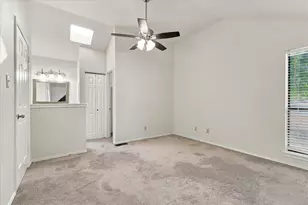 2831 Harbinger Ln, Dallas, TX 75287 - Photo 15