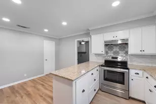 800 Angie Ln, Athens, TX 75751 - Photo 11