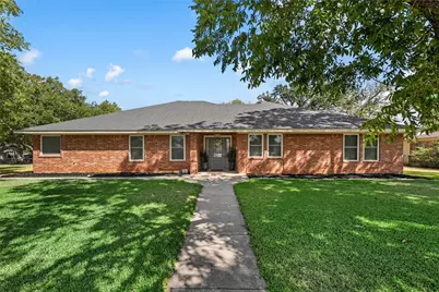 1004 N Main Street, West, TX 76691 - Photo 1