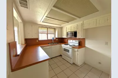 3302 Townbluff Place, Plano, TX 75023 - Photo 9