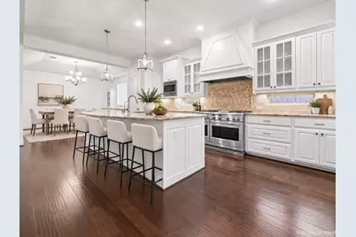 1009 Peacock Boulevard, Carrollton, TX 75007 - Photo 7
