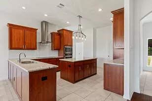 3648 Bluegrass Dr, Grand Prairie, TX 75052 - Photo 5