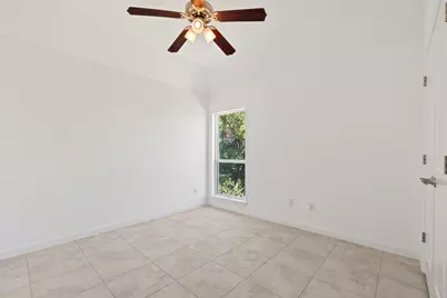 3648 Bluegrass Drive, Grand Prairie, TX 75052 - Photo 25