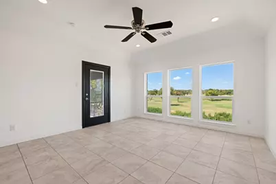 3648 Bluegrass Drive, Grand Prairie, TX 75052 - Photo 17