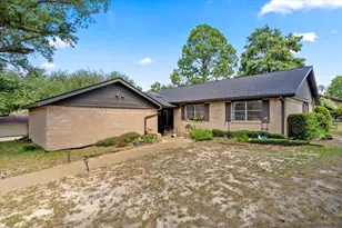 107 Karen Ct, Athens, TX 75751 - Photo 1