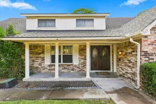 919 Green Hills Rd, Duncanville, TX 75137 - Photo 3