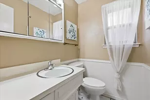 919 Green Hills Rd, Duncanville, TX 75137 - Photo 19