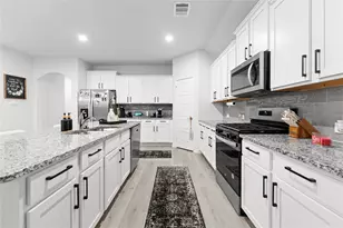 9917 Tacoma Dr, Aubrey, TX 76227 - Photo 5