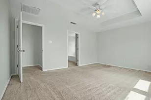 102 Troy Ln, Red Oak, TX 75154 - Photo 9