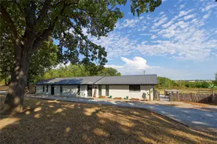 153 Wagner Rd, Saint Jo, TX 76265 - Photo 1