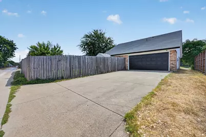 2817 Royalty Drive, Garland, TX 75044 - Photo 29