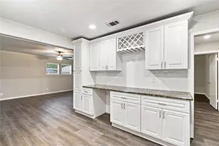 6044 Walnut Dr, Fort Worth, TX 76114 - Photo 5