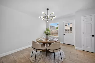 2420 Arroyo Springs Dr, Grand Prairie, TX 75052 - Photo 9
