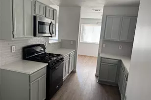 2007 Cologne Dr, Carrollton, TX 75007 - Photo 9