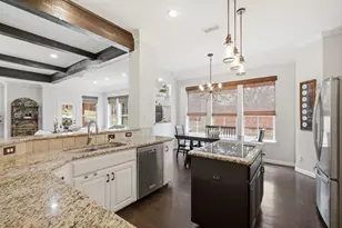 1902 Clear Creek Dr, Weatherford, TX 76087 - Photo 11
