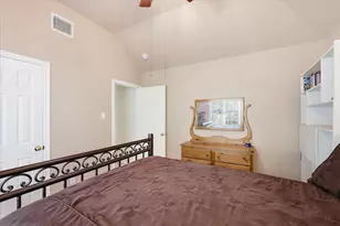 2509 Sycamore Leaf Ln, Flower Mound, TX 75022 - Photo 35