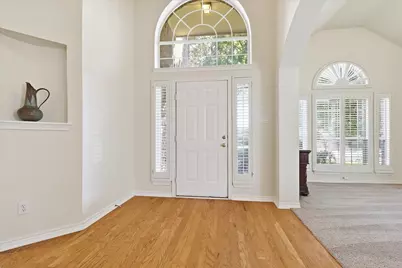 2509 Sycamore Leaf Lane, Flower Mound, TX 75022 - Photo 5