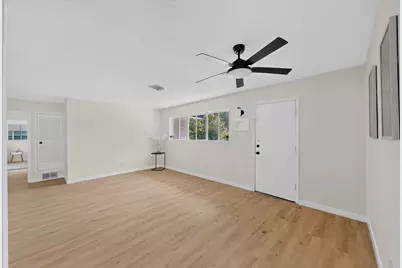 4649 South Drive W, Fort Worth, TX 76132 - Photo 5