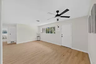 4649 South Dr W, Fort Worth, TX 76132 - Photo 5