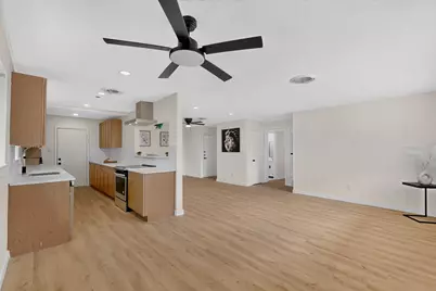 4649 South Drive W, Fort Worth, TX 76132 - Photo 7