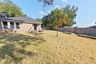 108 S 2nd St, Godley, TX 76044 - Photo 31