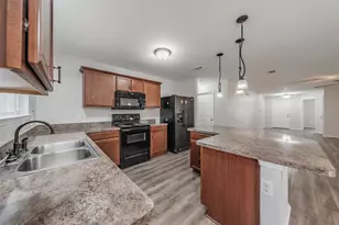 9417 Tierra Verde Dr, Fort Worth, TX 76177 - Photo 7