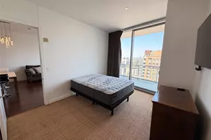 2900 McKinnon St, Dallas, TX 75201 - Photo 11