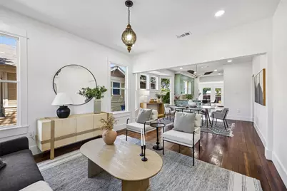 418 S Willomet Avenue, Dallas, TX 75208 - Photo 9
