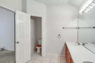635 Blue Sky Dr, Arlington, TX 76002 - Photo 13