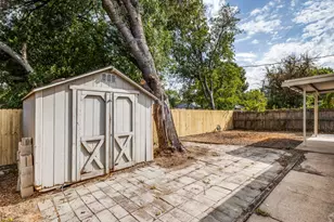 1805 Bardfield Ave, Garland, TX 75041 - Photo 27