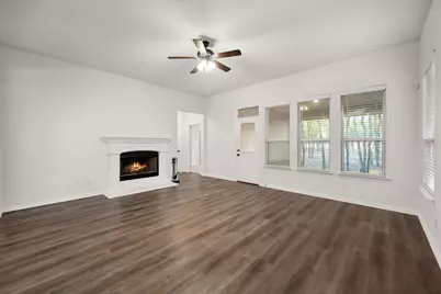 16 Dobbins Crossing, Corsicana, TX 75110 - Photo 5