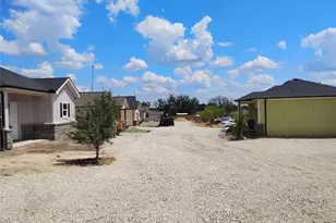 1012 Wooded Holw Ct, Weatherford, TX 76087 - Photo 11