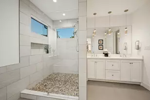 566 Hambrick Rd, Dallas, TX 75218 - Photo 17