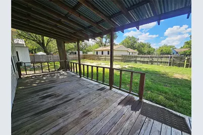 402 E State Street, Groesbeck, TX 76642 - Photo 15